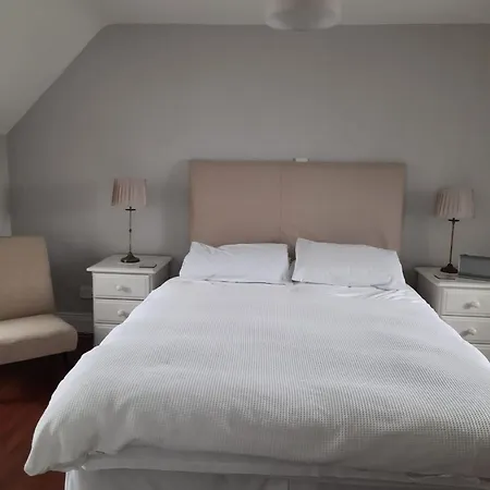 Βίλα Bayview Cottage, *